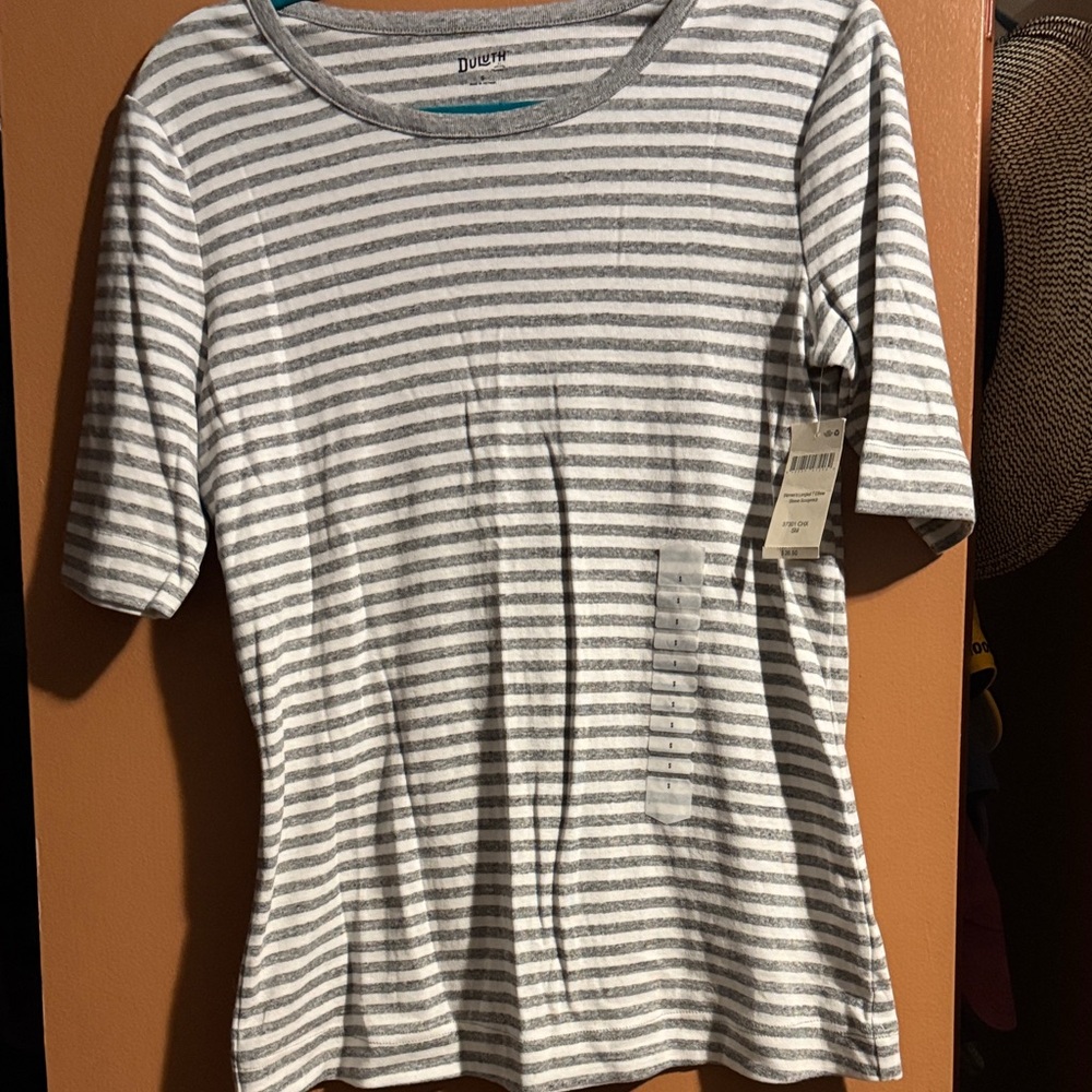 Duluth Women’s Gray and White Striped Elbow Sleeve T-Shirt